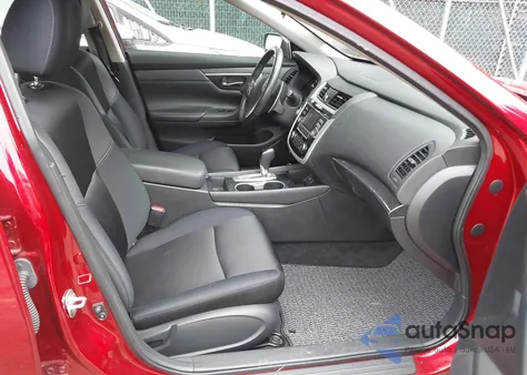 2018 Nissan Altima 2.5 Sr из США, поврежденный, VIN 1N4AL3AP5JC133531